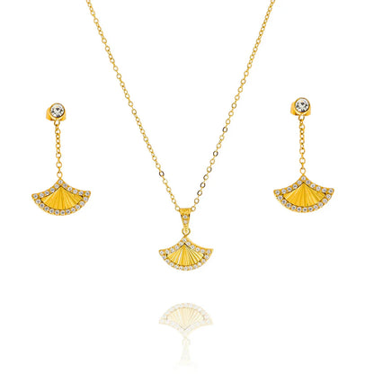 Gold plated fan necklace